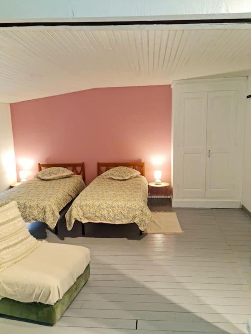 La Parenthese Maison De A Hauterives