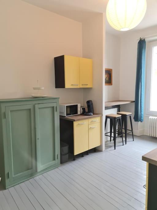 Holiday home La Parenthese Maison De A Hauterives